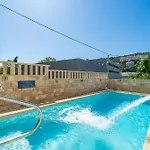 Aura - Comfort Double 4* דוברובניק