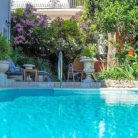 Aura - Comfort Double 4*
