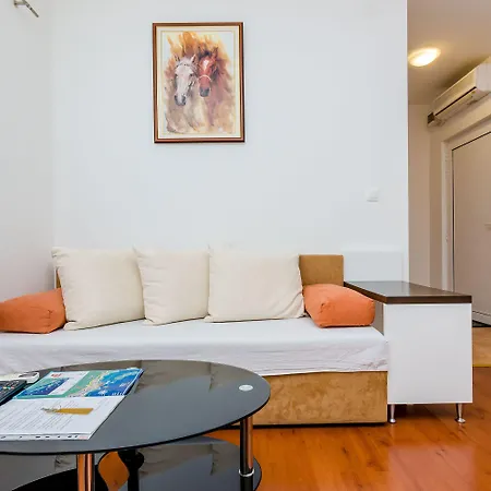 Aura - Comfort Double 4*